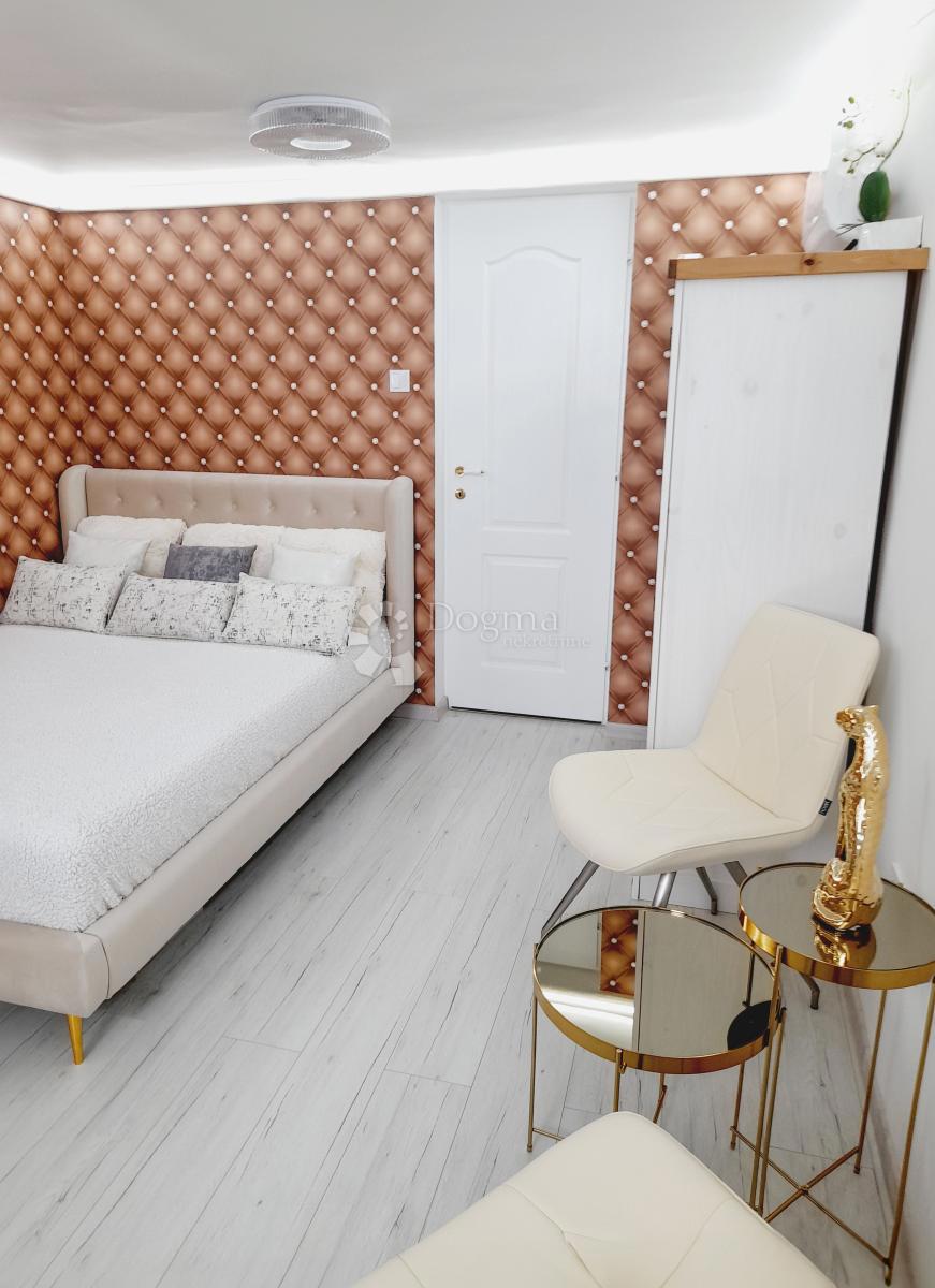 Stanovanje Opatija - Centar, Opatija, 70m2