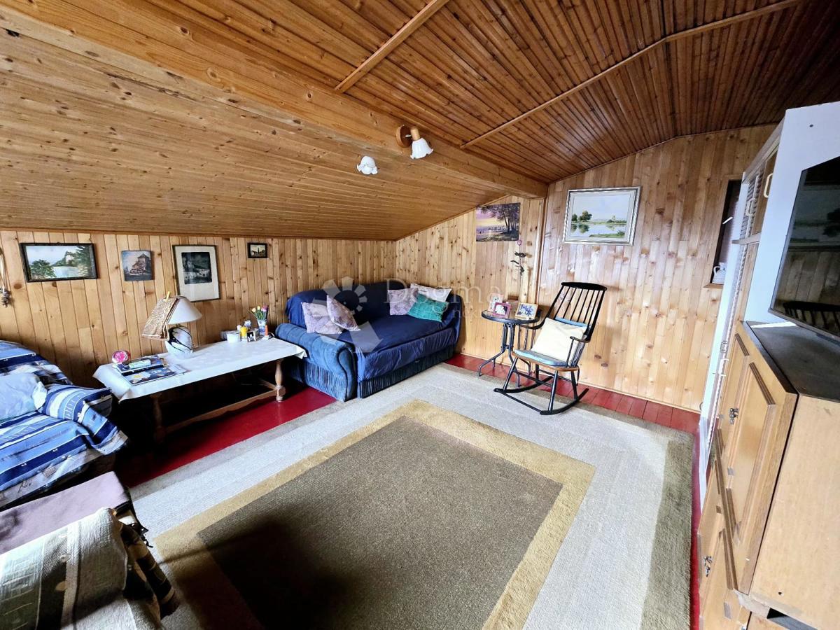 Hiša Sesvetski Kraljevec, Sesvete, 132m2