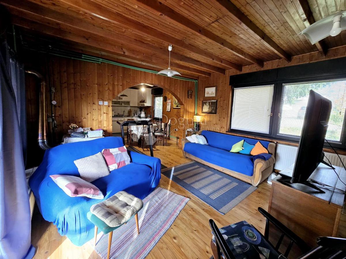 Hiša Sesvetski Kraljevec, Sesvete, 132m2