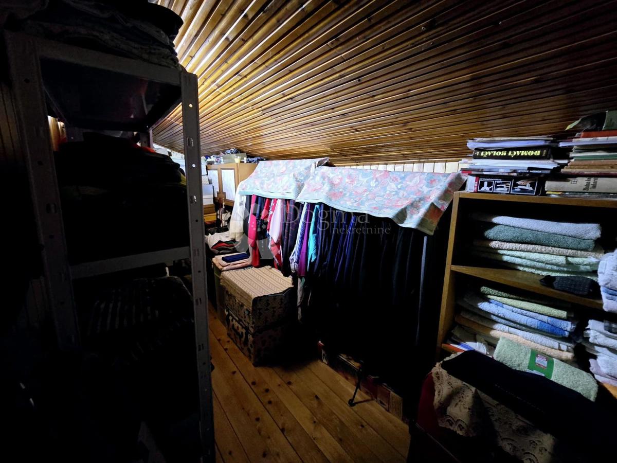 Hiša Sesvetski Kraljevec, Sesvete, 132m2