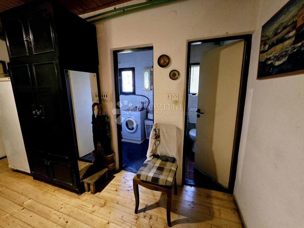 Hiša Sesvetski Kraljevec, Sesvete, 132m2