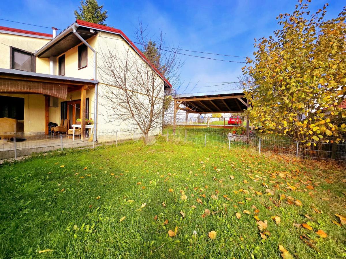 Hiša Sesvetski Kraljevec, Sesvete, 132m2