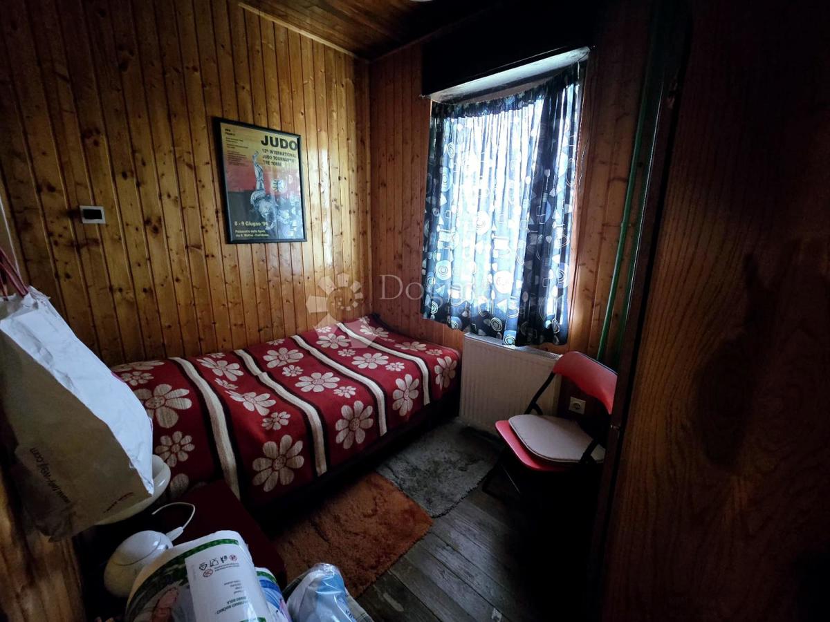 Hiša Sesvetski Kraljevec, Sesvete, 132m2