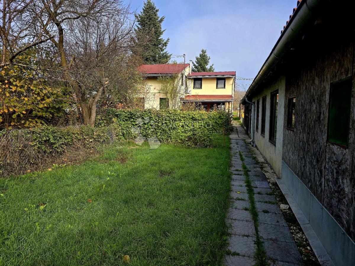 Hiša Sesvetski Kraljevec, Sesvete, 132m2