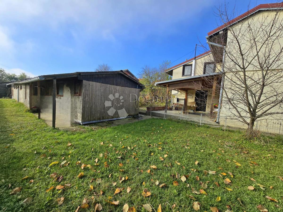 Hiša Sesvetski Kraljevec, Sesvete, 132m2