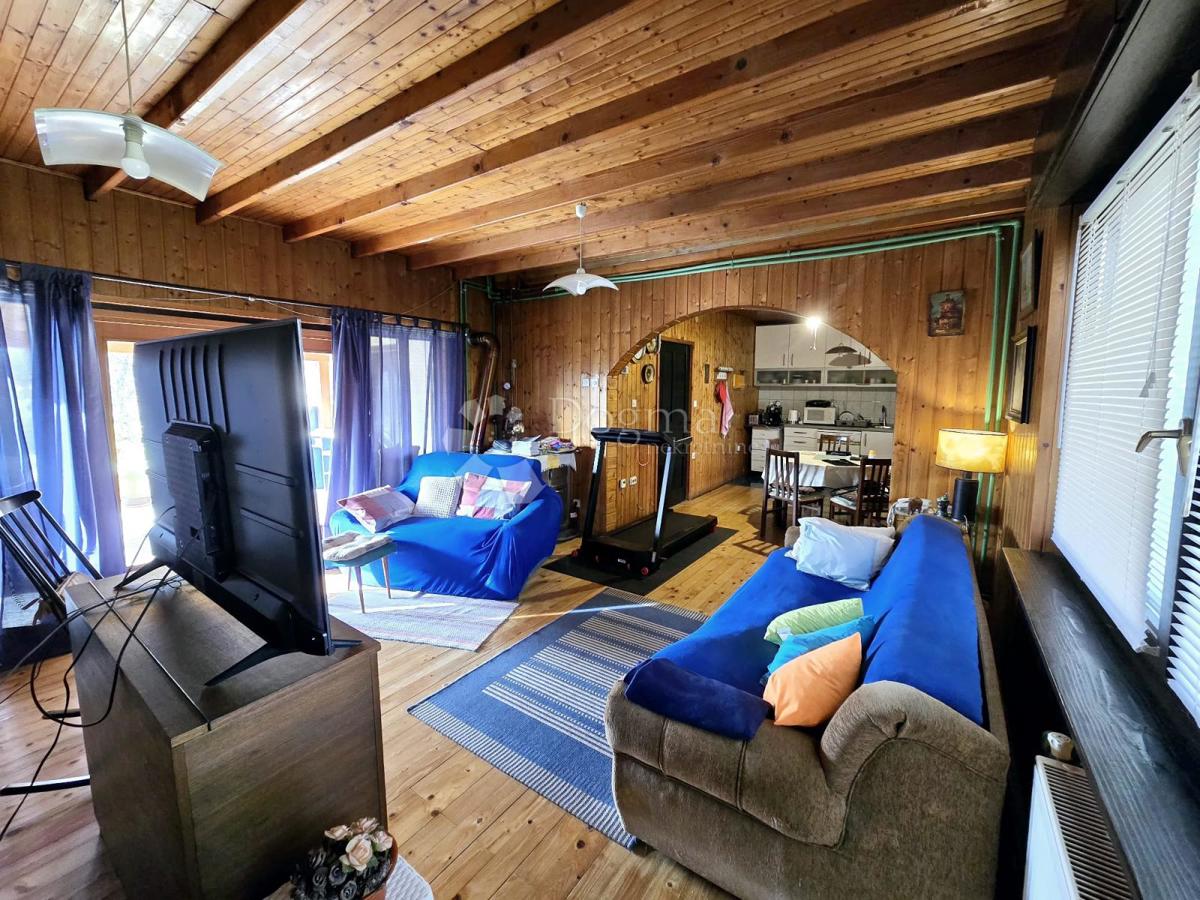 Hiša Sesvetski Kraljevec, Sesvete, 132m2