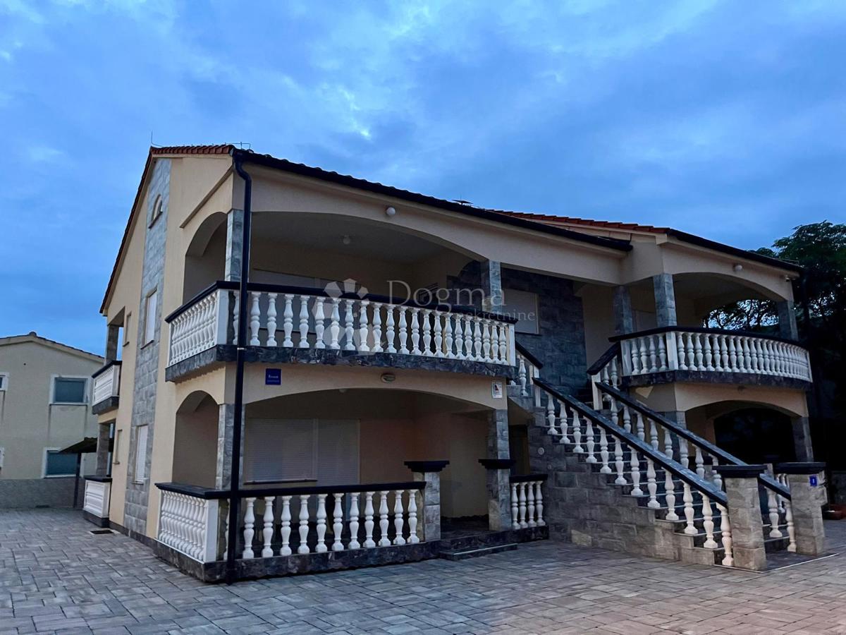 Hiša Sabunike, Privlaka, 224,36m2