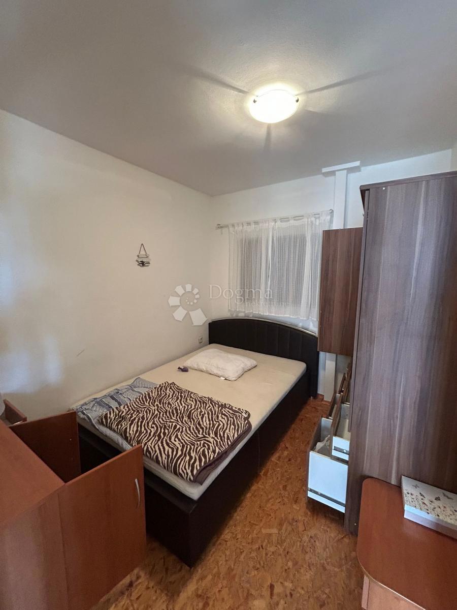 Hiša Petrčane, Zadar - Okolica, 160m2