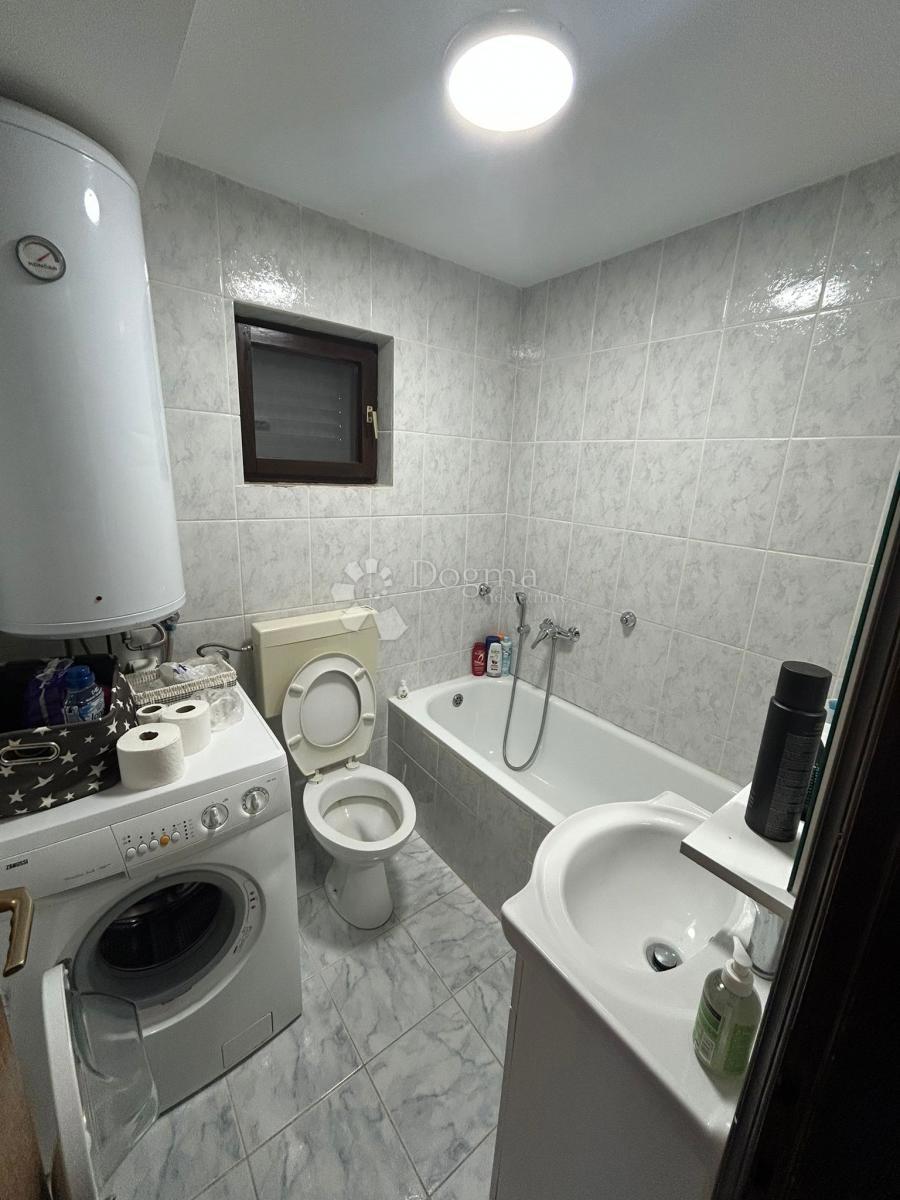 Hiša Petrčane, Zadar - Okolica, 160m2