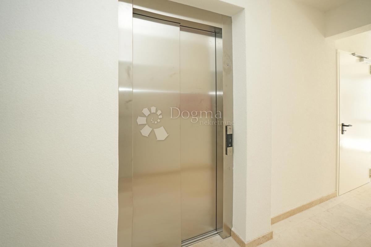 Stanovanje Poreč, 87,47m2