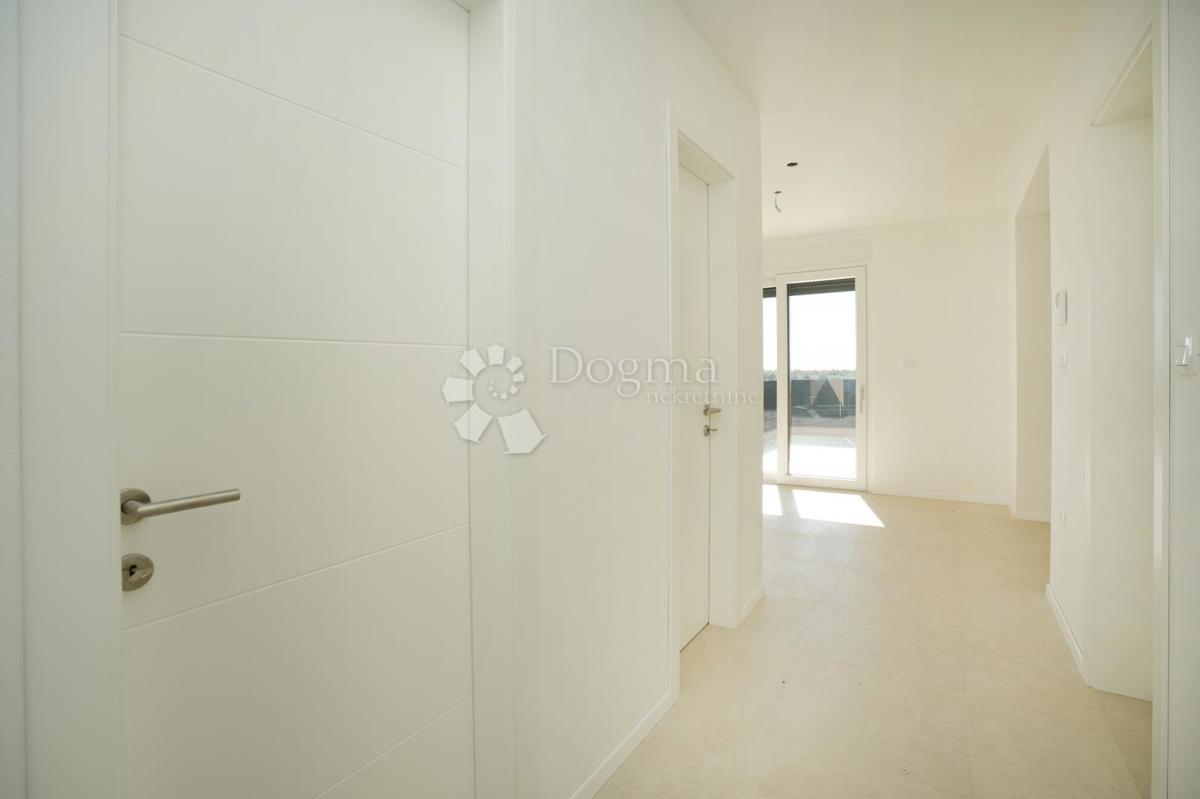 Stanovanje Poreč, 87,47m2