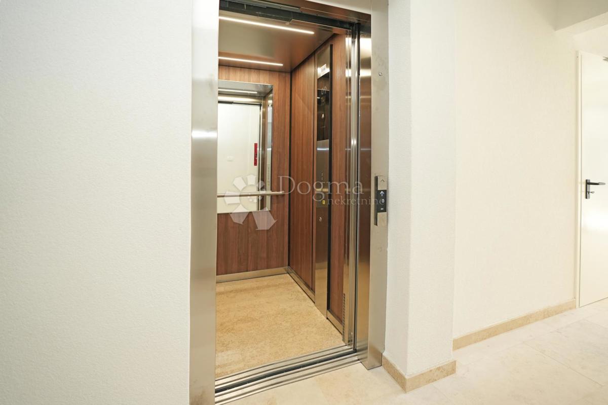 Stanovanje Poreč, 87,47m2