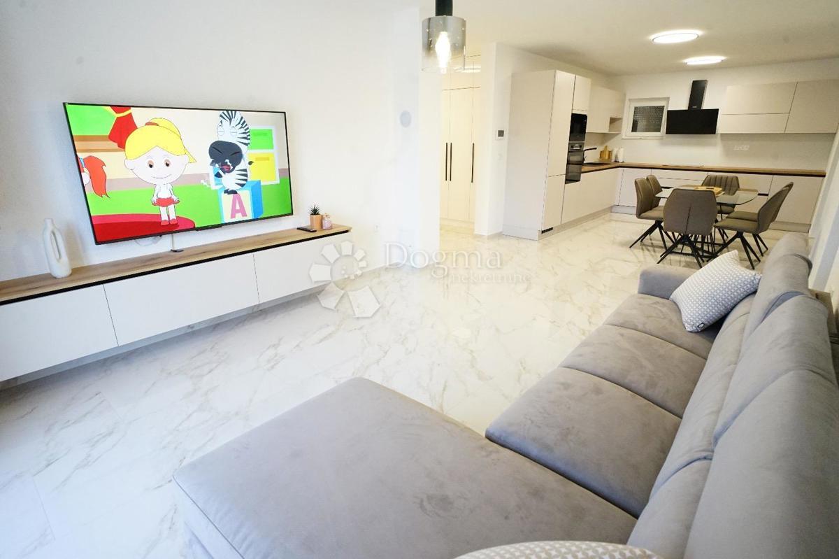 Hiša Donja Jagodnja, Polača, 162m2