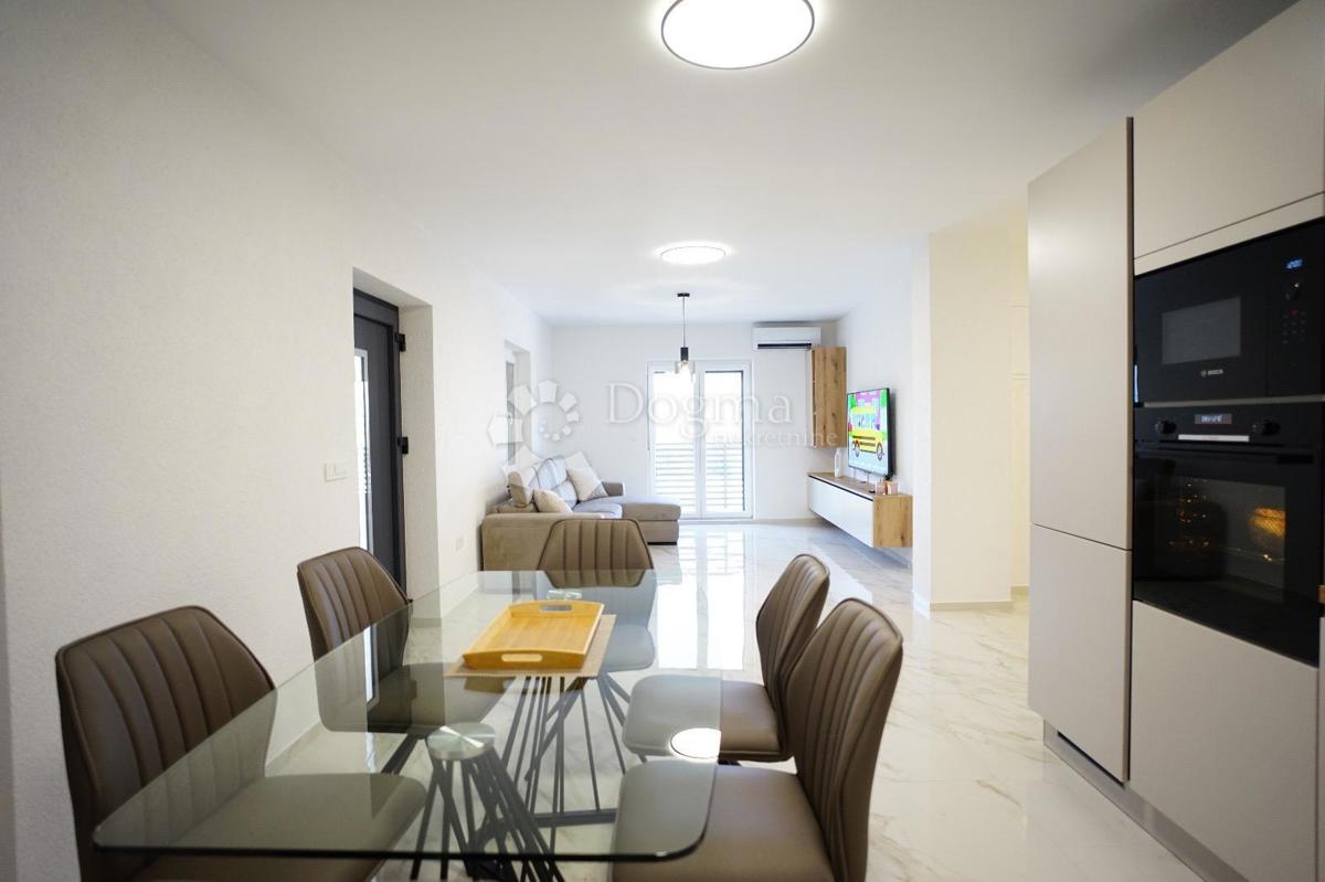 Hiša Donja Jagodnja, Polača, 162m2