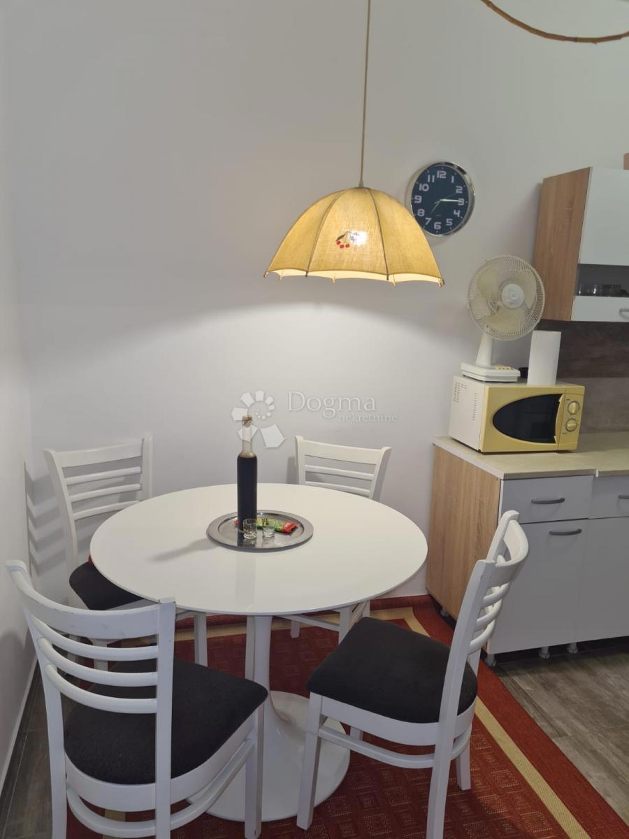 Apartma Crikvenica, 64m2