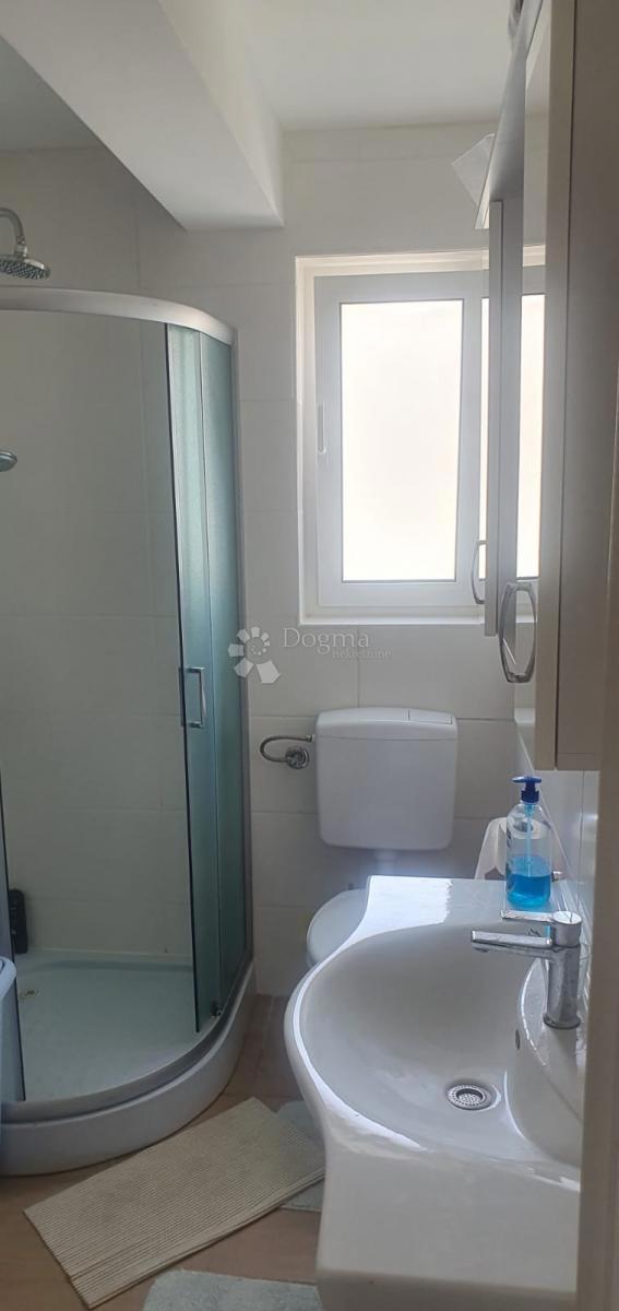 Apartma Pag, 57,93m2