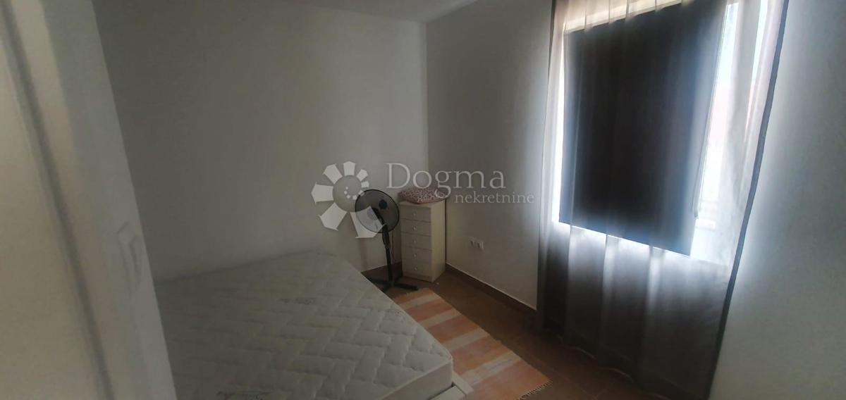 Apartma Pag, 57,93m2