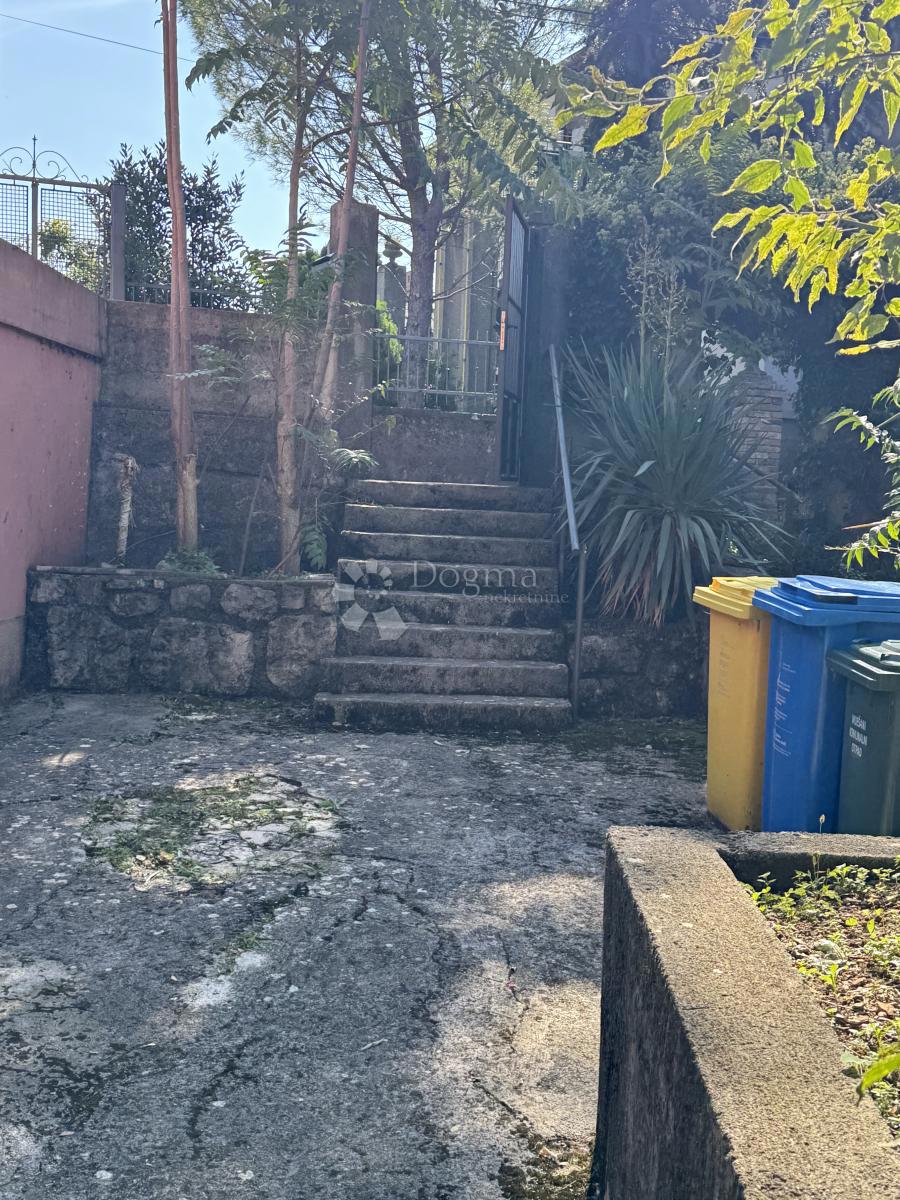 Hiša Kozala, Rijeka, 54m2