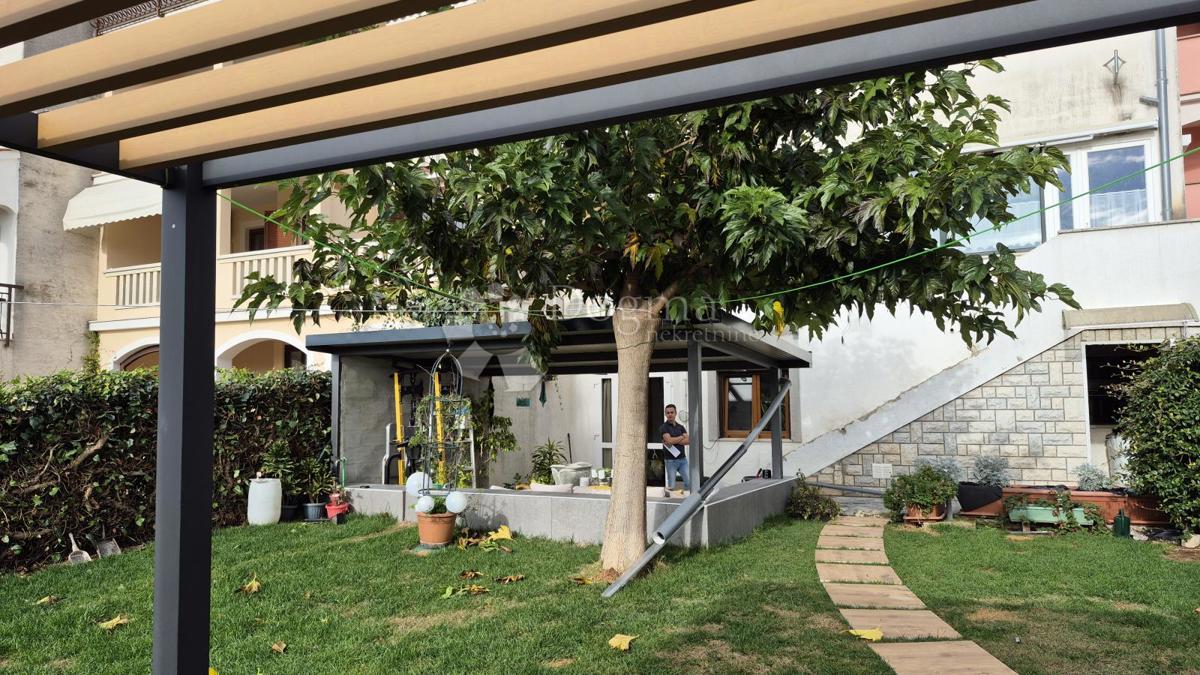 Stanovanje Fuškulin, Poreč, 149,24m2