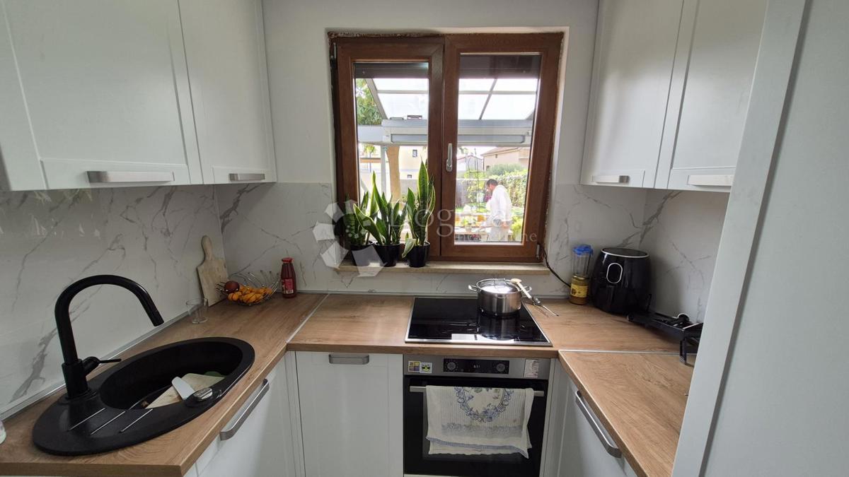 Stanovanje Fuškulin, Poreč, 149,24m2