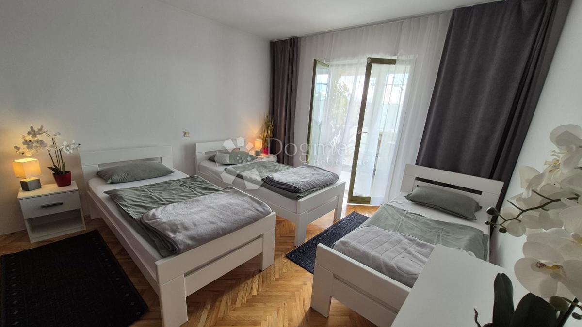 Stanovanje Fuškulin, Poreč, 149,24m2