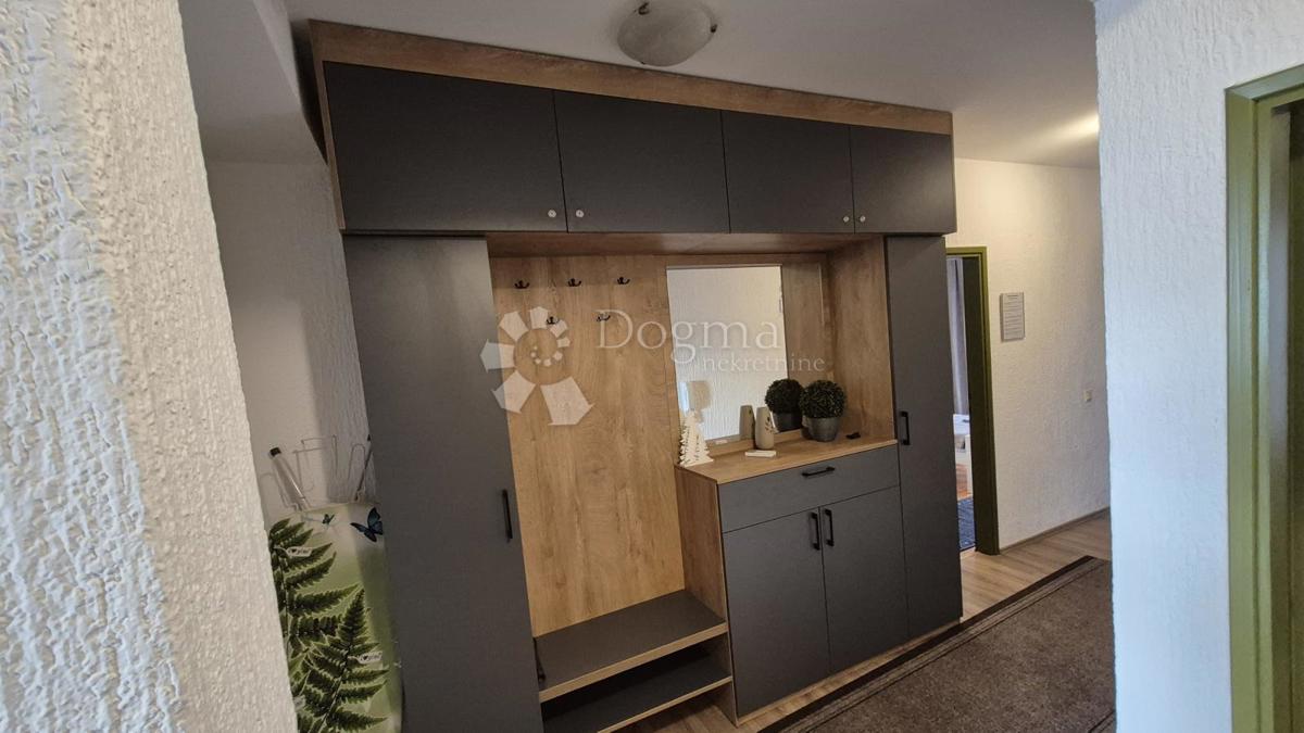 Stanovanje Fuškulin, Poreč, 149,24m2