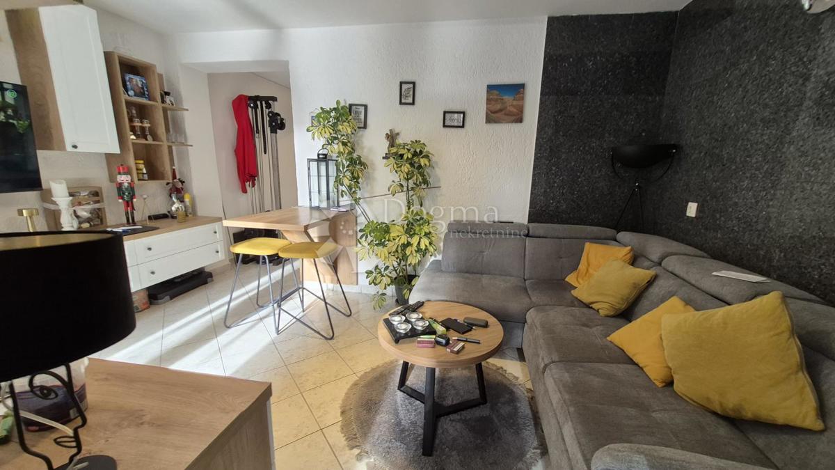 Stanovanje Fuškulin, Poreč, 149,24m2