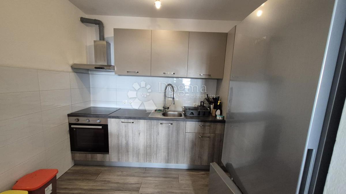 Stanovanje Fuškulin, Poreč, 149,24m2