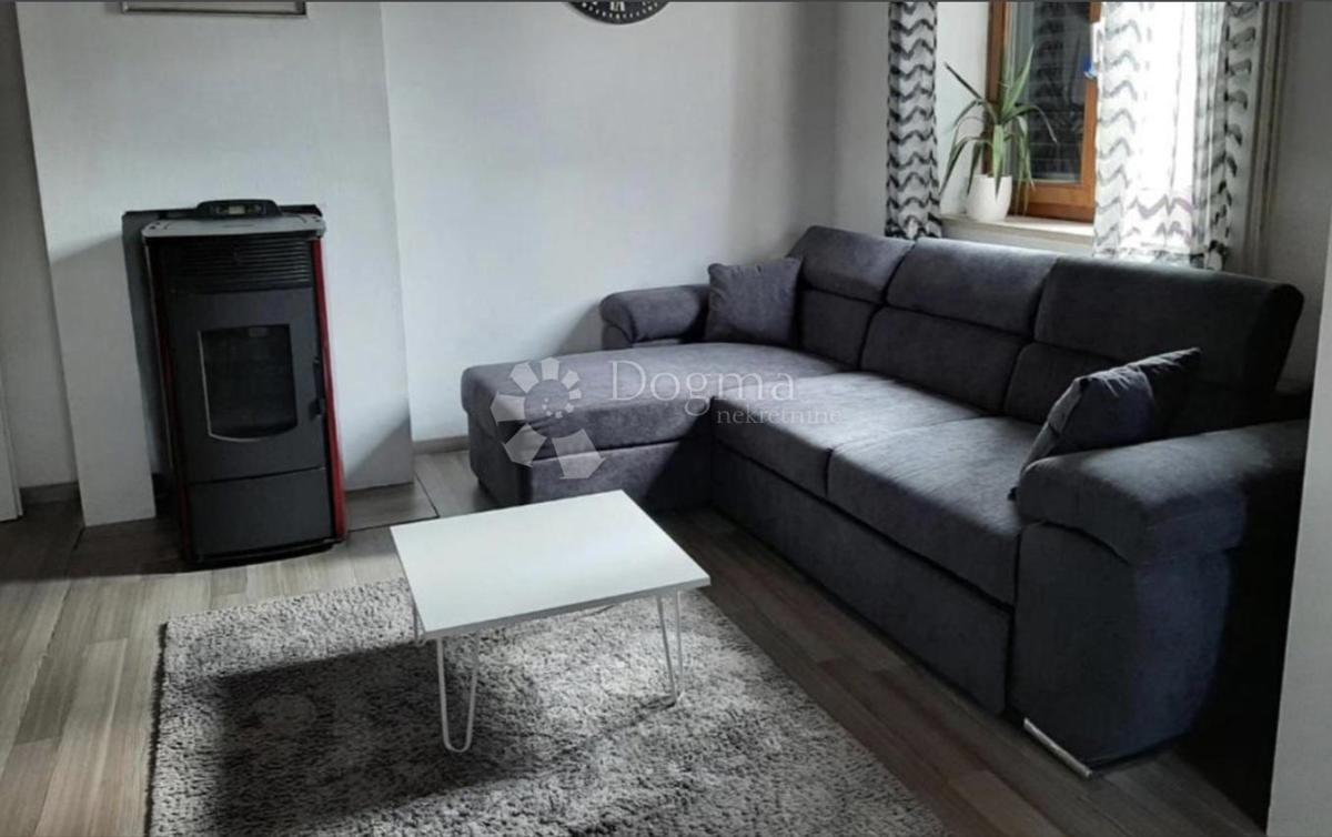 Stanovanje Postira, 82m2