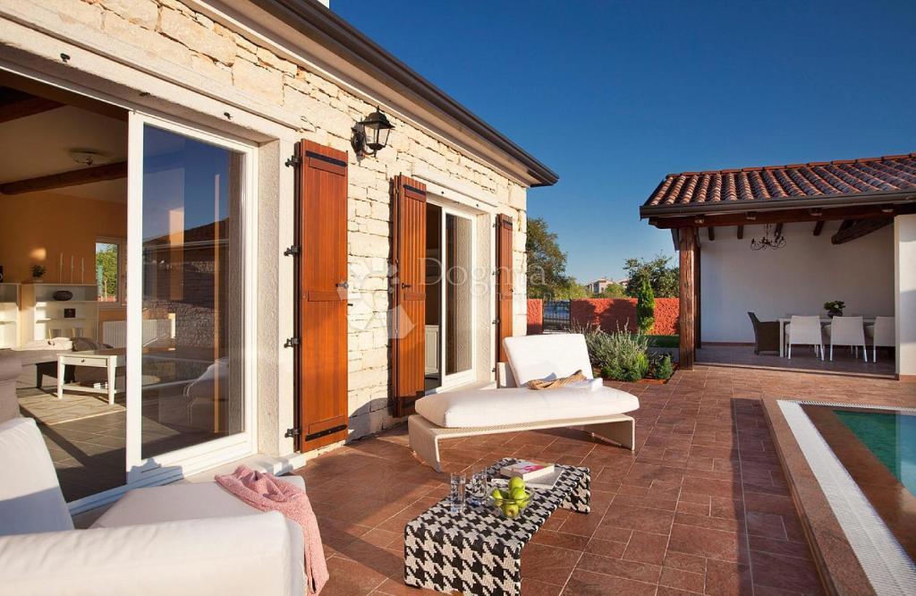 Hiša Svetvinčenat, 290m2