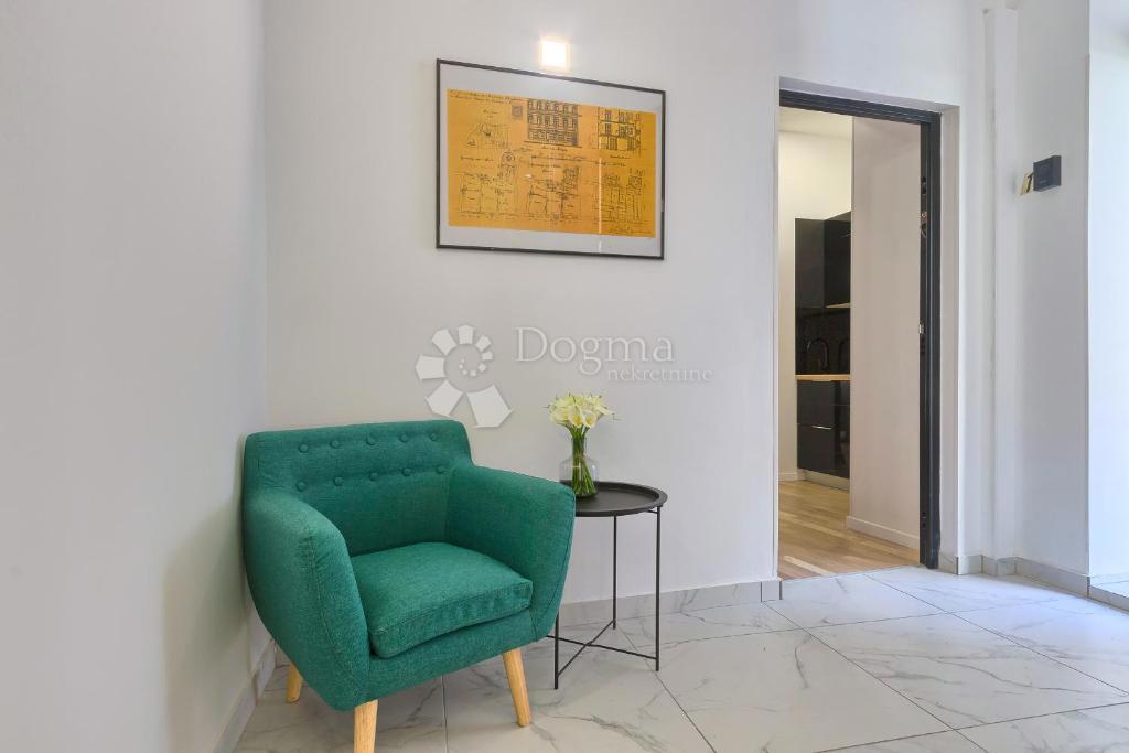 Hiša Centar, Pula, 190m2