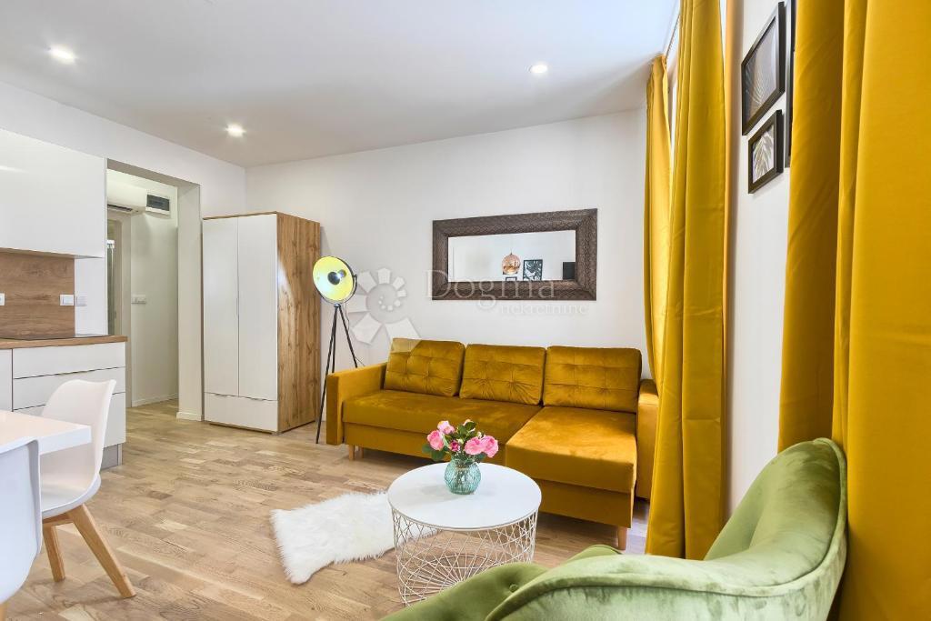 Hiša Centar, Pula, 190m2