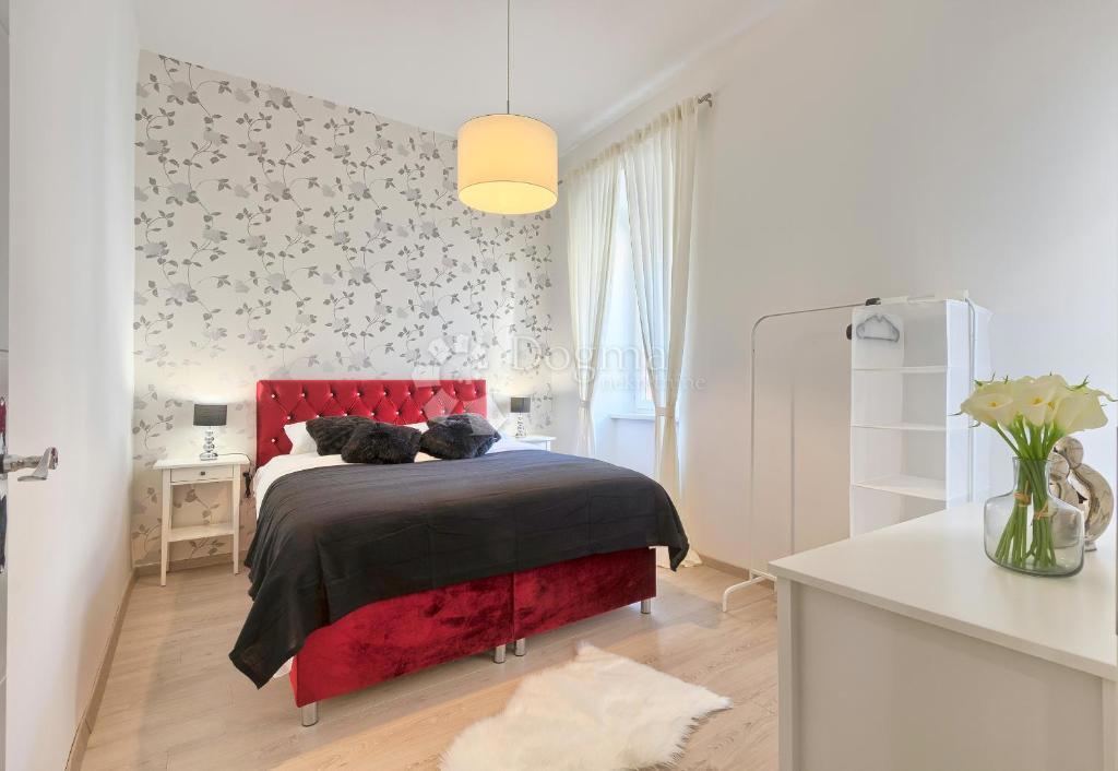 Hiša Centar, Pula, 190m2