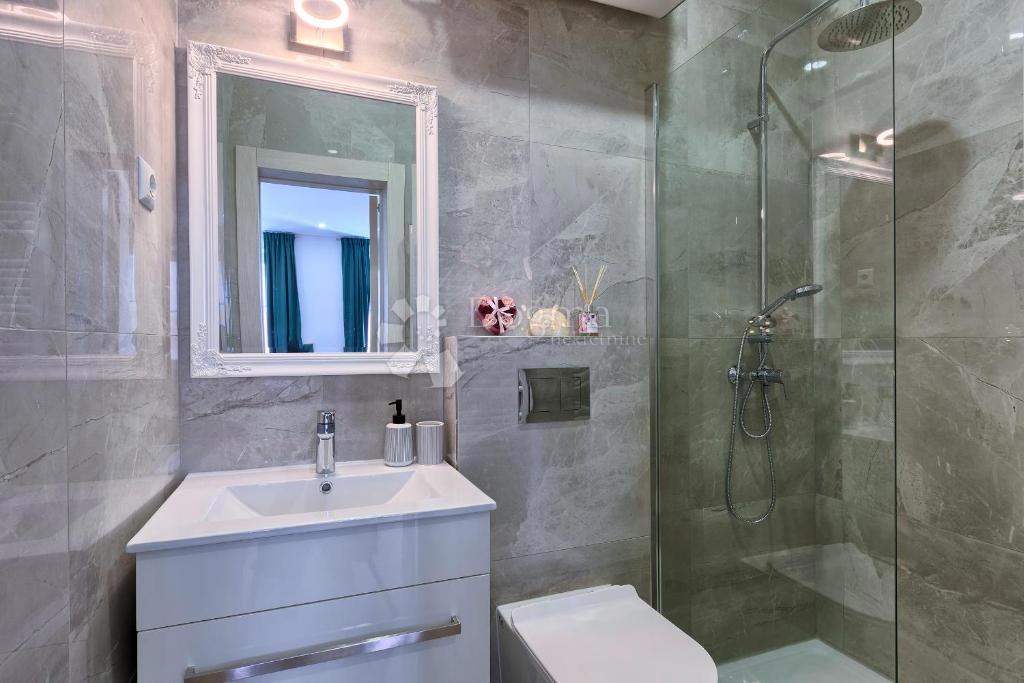 Hiša Centar, Pula, 190m2