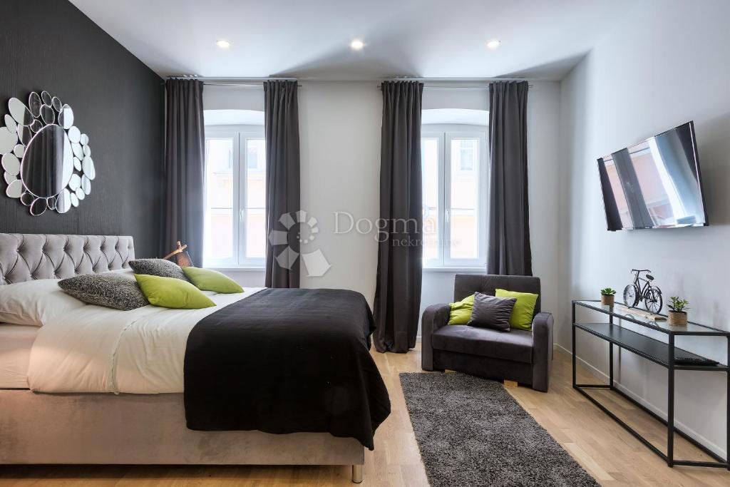 Hiša Centar, Pula, 190m2