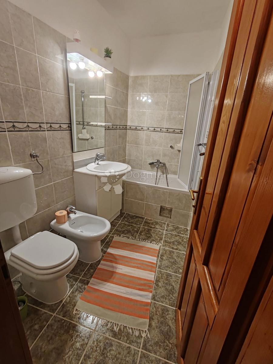 Hiša Gorica, Šibenik, 140m2