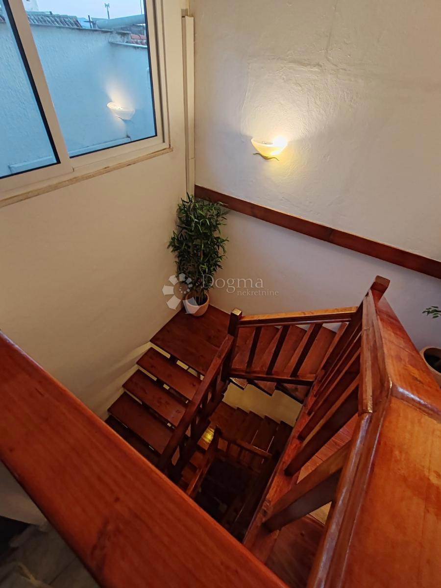 Hiša Gorica, Šibenik, 140m2