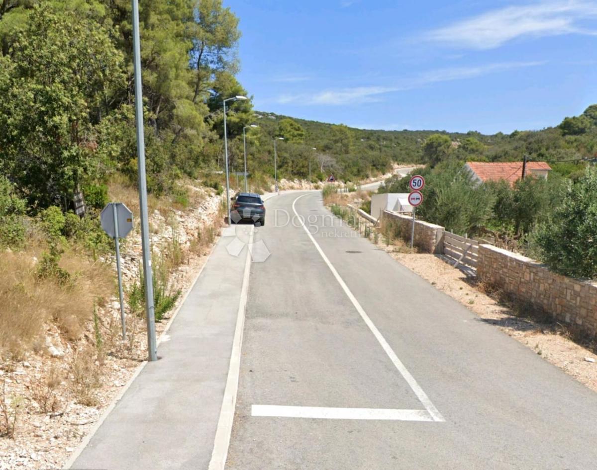 Zazidljivo zemljišče Donje Selo, Šolta, 2.506m2