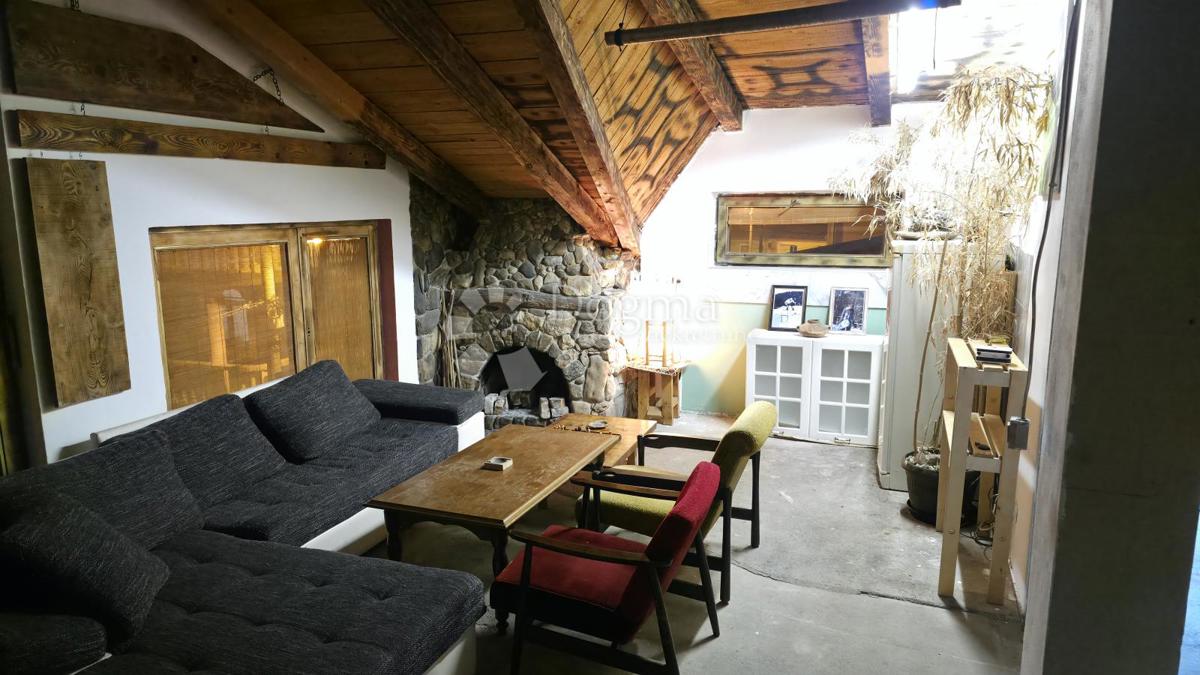 Hiša Ferenščica, Peščenica - Žitnjak, 325m2