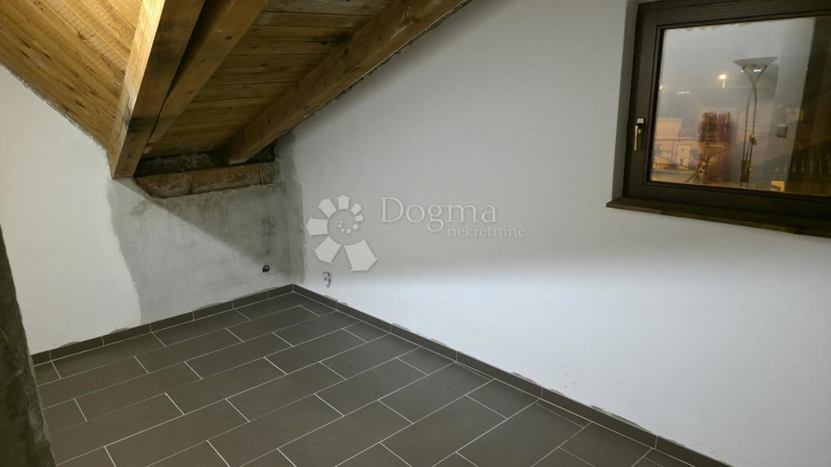 Hiša Ferenščica, Peščenica - Žitnjak, 325m2