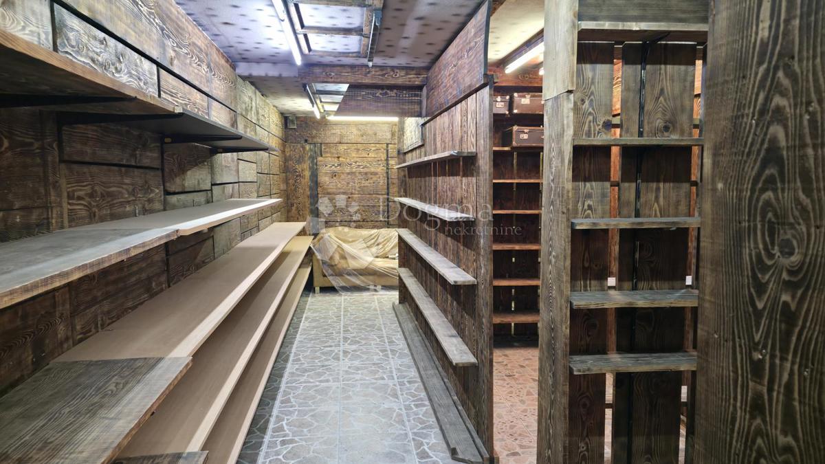 Hiša Ferenščica, Peščenica - Žitnjak, 325m2