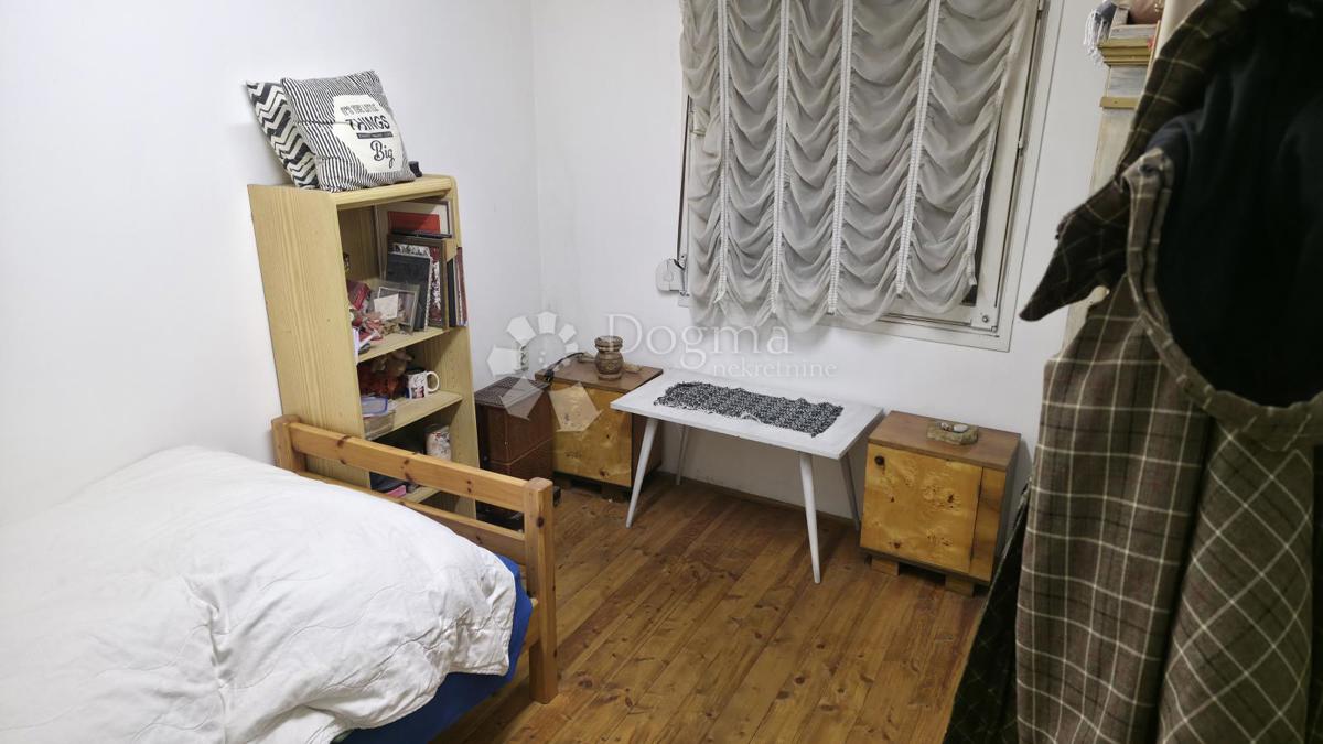 Hiša Ferenščica, Peščenica - Žitnjak, 325m2