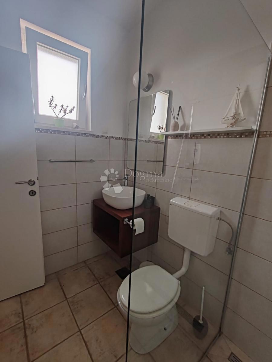 Hiša Bogdanovići, Šibenik - Okolica, 81m2