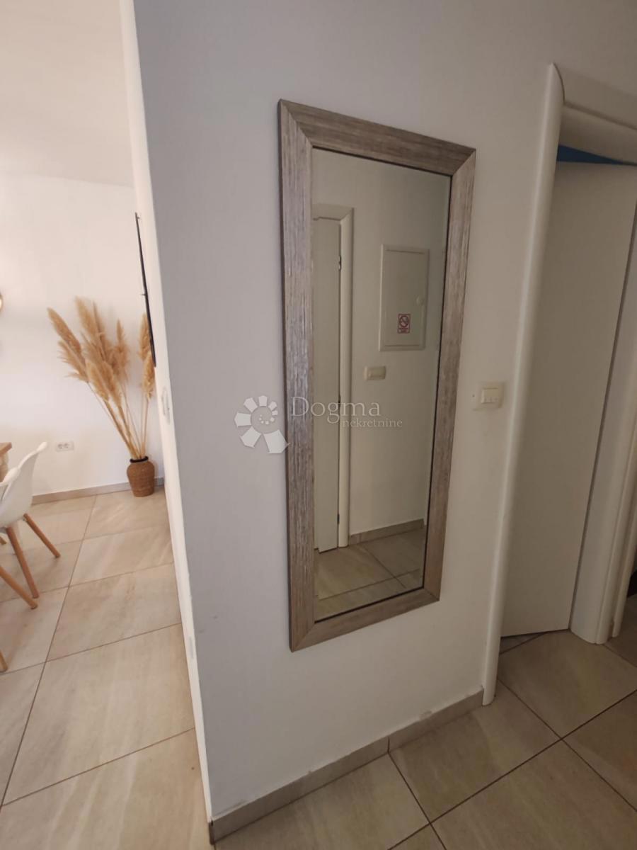 Hiša Bogdanovići, Šibenik - Okolica, 81m2