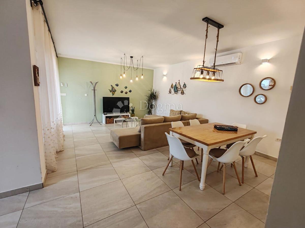 Hiša Bogdanovići, Šibenik - Okolica, 81m2