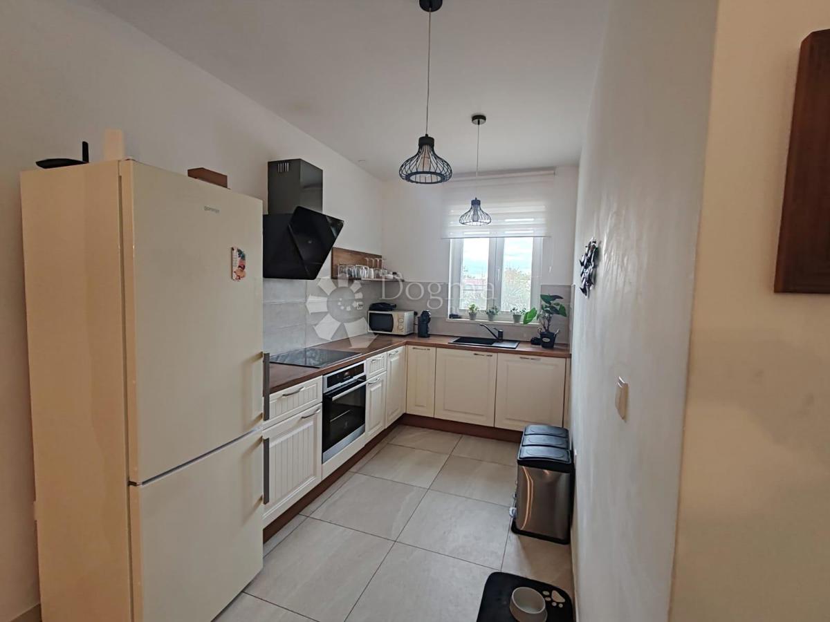 Hiša Bogdanovići, Šibenik - Okolica, 81m2