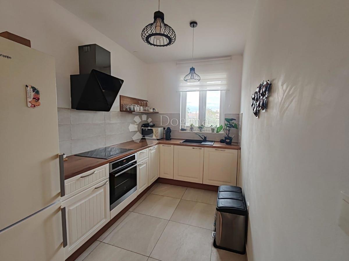 Hiša Bogdanovići, Šibenik - Okolica, 81m2