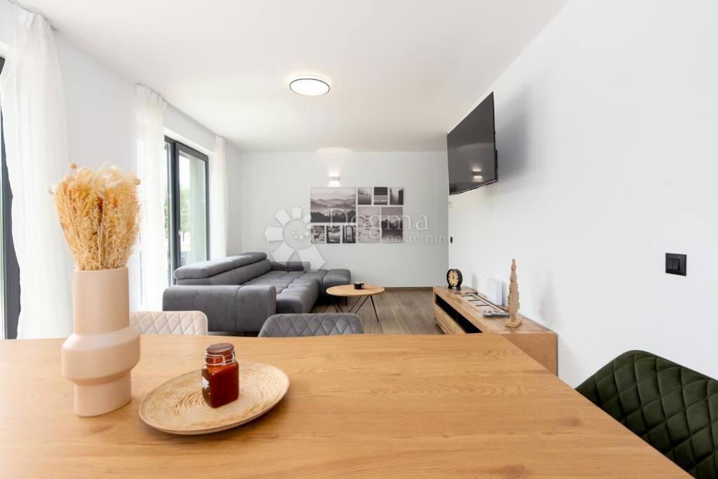 Hiša Delnice, 97,74m2