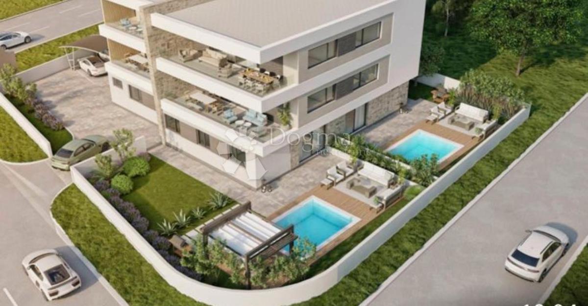 Stanovanje Poreč, 240m2