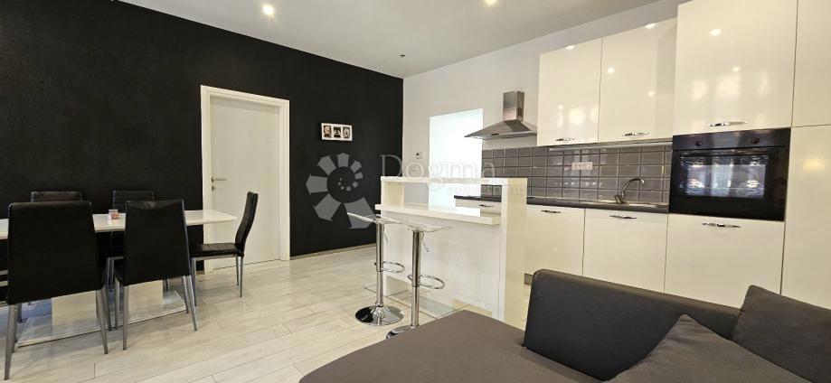 Stanovanje Donji grad, Donji Grad, 76,64m2